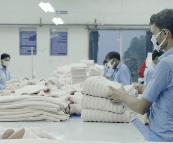 Custom towel manufacturer for hotel and corporate branding